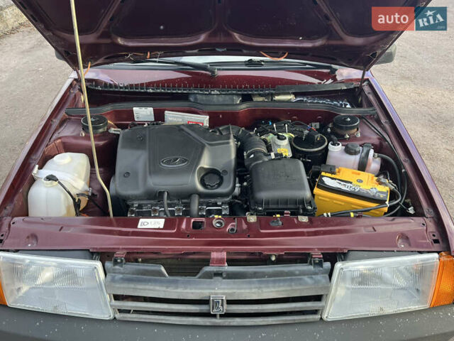 Червоний ВАЗ 21099, об'ємом двигуна 1.6 л та пробігом 57 тис. км за 3499 $, фото 14 на Automoto.ua