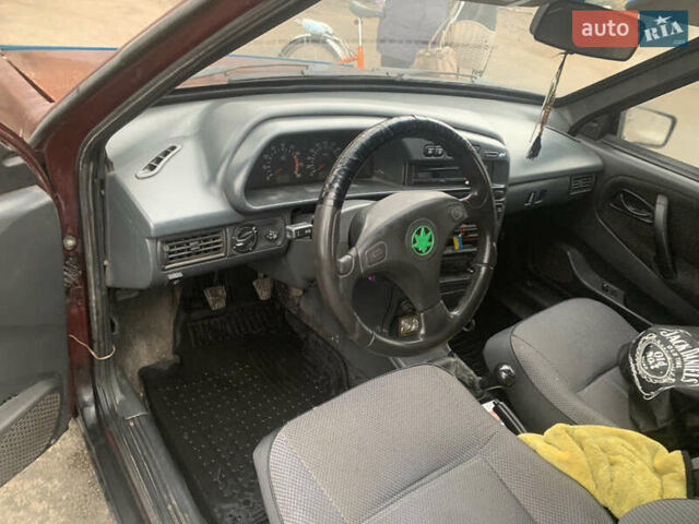 Червоний ВАЗ 21099, об'ємом двигуна 1.6 л та пробігом 260 тис. км за 1150 $, фото 4 на Automoto.ua