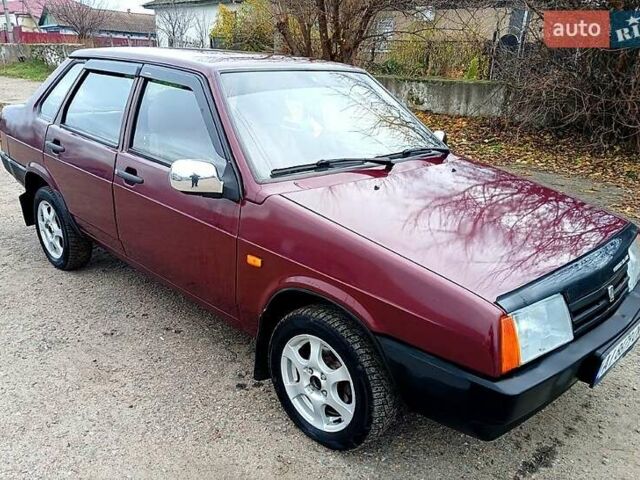 Красный ВАЗ 21099, объемом двигателя 1.6 л и пробегом 224 тыс. км за 2000 $, фото 7 на Automoto.ua