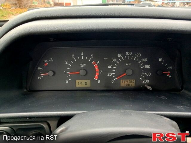 Червоний ВАЗ 21099, об'ємом двигуна 1.6 л та пробігом 224 тис. км за 2000 $, фото 5 на Automoto.ua