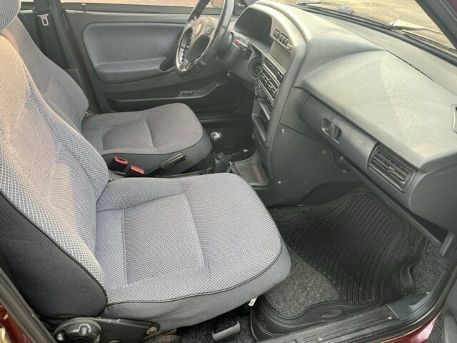 Красный ВАЗ 21099, объемом двигателя 1.6 л и пробегом 57 тыс. км за 3499 $, фото 6 на Automoto.ua