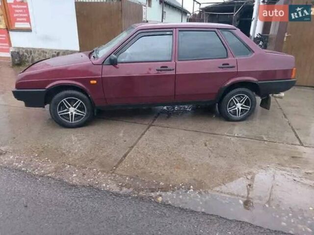 Красный ВАЗ 21099, объемом двигателя 1.6 л и пробегом 230 тыс. км за 1350 $, фото 8 на Automoto.ua