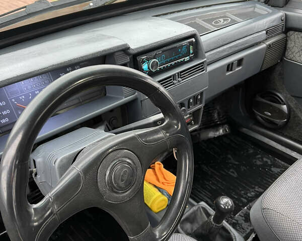 Красный ВАЗ 21099, объемом двигателя 1.5 л и пробегом 375 тыс. км за 1700 $, фото 6 на Automoto.ua