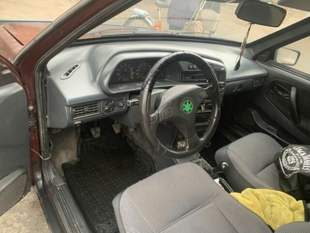 Червоний ВАЗ 21099, об'ємом двигуна 1.6 л та пробігом 260 тис. км за 1150 $, фото 4 на Automoto.ua