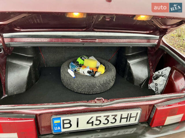 Красный ВАЗ 21099, объемом двигателя 1.5 л и пробегом 375 тыс. км за 1700 $, фото 9 на Automoto.ua