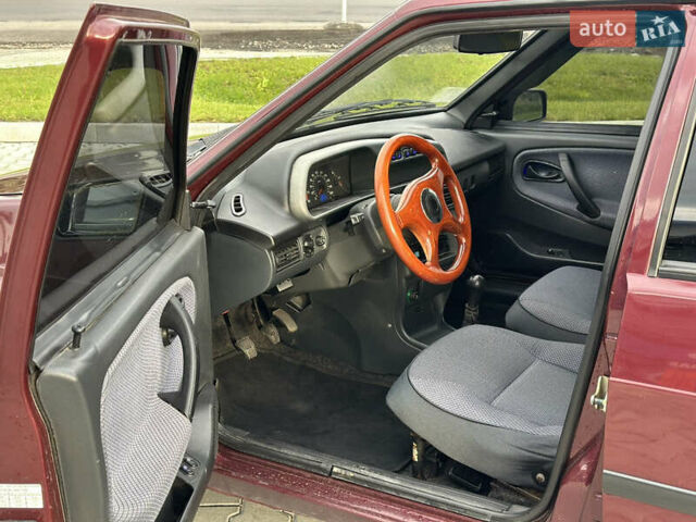 Червоний ВАЗ 21099, об'ємом двигуна 1.6 л та пробігом 140 тис. км за 2200 $, фото 8 на Automoto.ua