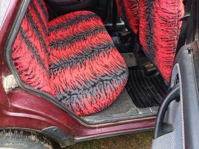 Червоний ВАЗ 21099, об'ємом двигуна 1.6 л та пробігом 115 тис. км за 1500 $, фото 5 на Automoto.ua