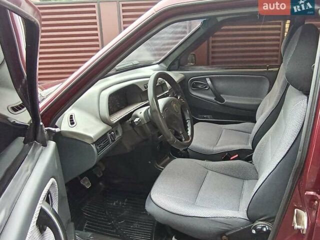 Красный ВАЗ 21099, объемом двигателя 1.6 л и пробегом 267 тыс. км за 2150 $, фото 22 на Automoto.ua