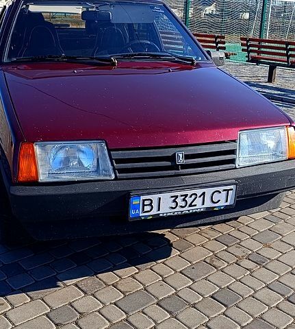 Красный ВАЗ 21099, объемом двигателя 1.6 л и пробегом 0 тыс. км за 2350 $, фото 3 на Automoto.ua