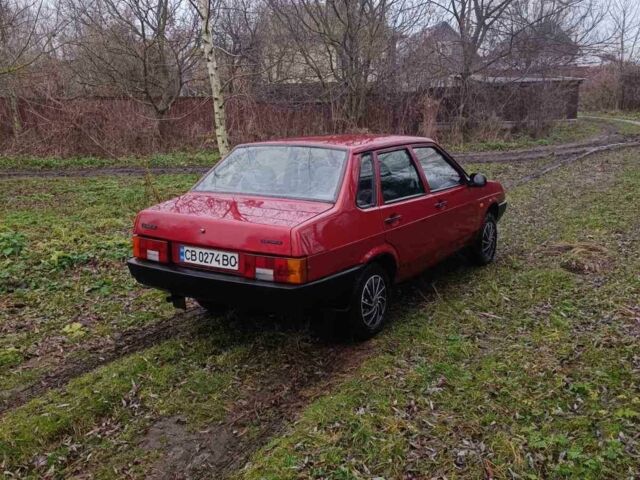 Красный ВАЗ 21099, объемом двигателя 1.6 л и пробегом 150 тыс. км за 2050 $, фото 4 на Automoto.ua