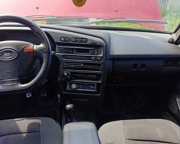 Красный ВАЗ 21099, объемом двигателя 1.6 л и пробегом 236 тыс. км за 1300 $, фото 6 на Automoto.ua
