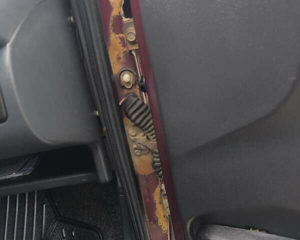 Красный ВАЗ 21099, объемом двигателя 1.6 л и пробегом 184 тыс. км за 2300 $, фото 34 на Automoto.ua