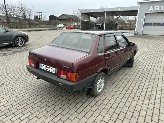 Червоний ВАЗ 21099, об'ємом двигуна 1.6 л та пробігом 229 тис. км за 1550 $, фото 3 на Automoto.ua