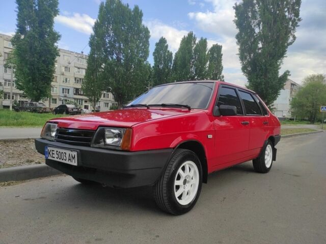 Червоний ВАЗ 21099, об'ємом двигуна 1.6 л та пробігом 217 тис. км за 3000 $, фото 1 на Automoto.ua