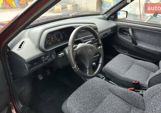 Красный ВАЗ 21099, объемом двигателя 1.6 л и пробегом 25 тыс. км за 5700 $, фото 63 на Automoto.ua