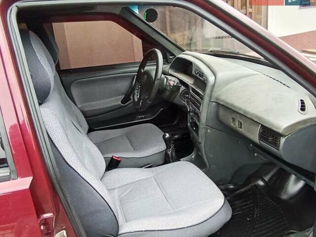 Красный ВАЗ 21099, объемом двигателя 1.6 л и пробегом 267 тыс. км за 2150 $, фото 32 на Automoto.ua