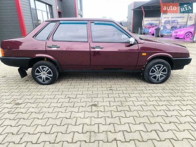 Красный ВАЗ 21099, объемом двигателя 1.6 л и пробегом 184 тыс. км за 2300 $, фото 18 на Automoto.ua