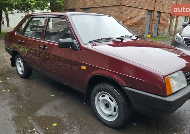 Красный ВАЗ 21099, объемом двигателя 1.6 л и пробегом 25 тыс. км за 5700 $, фото 114 на Automoto.ua