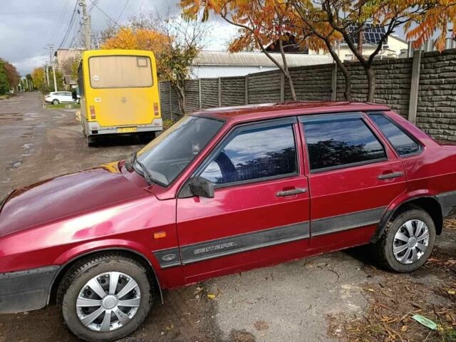 Красный ВАЗ 21099, объемом двигателя 1.6 л и пробегом 236 тыс. км за 1800 $, фото 4 на Automoto.ua