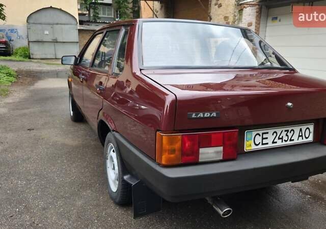 Красный ВАЗ 21099, объемом двигателя 1.6 л и пробегом 25 тыс. км за 5700 $, фото 109 на Automoto.ua