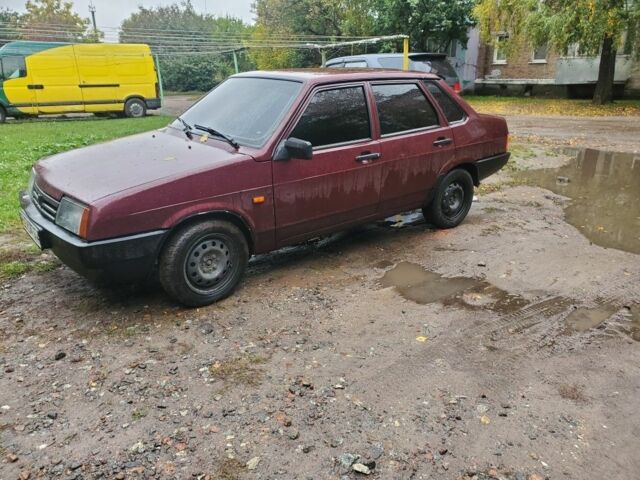 Красный ВАЗ 21099, объемом двигателя 1.6 л и пробегом 160 тыс. км за 1400 $, фото 1 на Automoto.ua