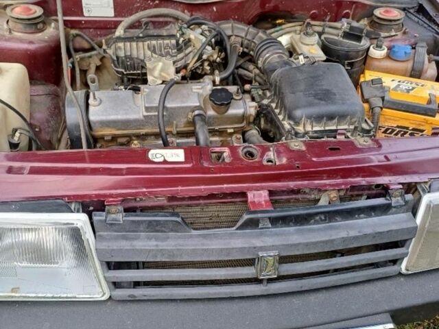 Червоний ВАЗ 21099, об'ємом двигуна 1.6 л та пробігом 115 тис. км за 1500 $, фото 3 на Automoto.ua