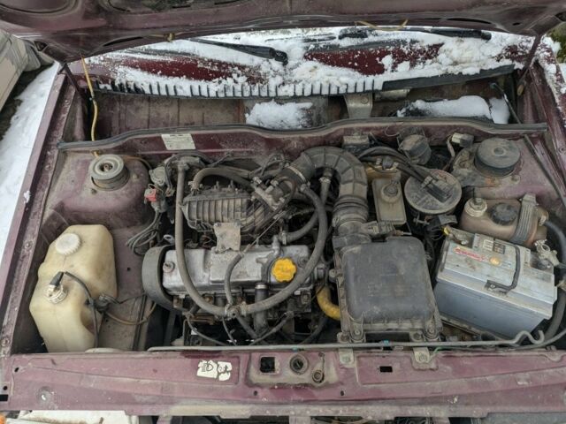 Червоний ВАЗ 21099, об'ємом двигуна 1.6 л та пробігом 200 тис. км за 700 $, фото 2 на Automoto.ua