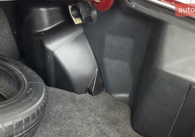 Красный ВАЗ 21099, объемом двигателя 1.6 л и пробегом 25 тыс. км за 5700 $, фото 68 на Automoto.ua