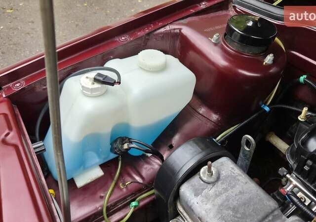 Красный ВАЗ 21099, объемом двигателя 1.6 л и пробегом 25 тыс. км за 5700 $, фото 97 на Automoto.ua