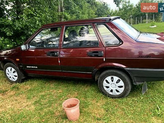 ВАЗ 21099 2008 в Семеновка на Automoto.ua Красный ВАЗ 21099, объемом двигателя 1.6 л и пробегом 170 тыс. км за 2100 $, фото 7 на Automoto.ua