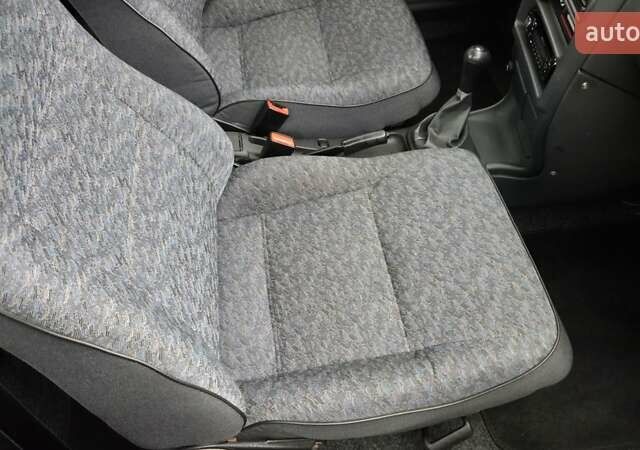 Красный ВАЗ 21099, объемом двигателя 1.6 л и пробегом 25 тыс. км за 5700 $, фото 23 на Automoto.ua