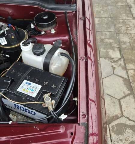 Красный ВАЗ 21099, объемом двигателя 1.6 л и пробегом 25 тыс. км за 5700 $, фото 32 на Automoto.ua