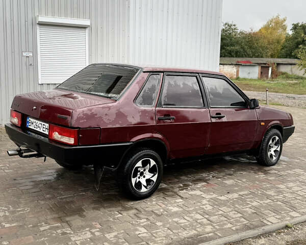 Красный ВАЗ 21099, объемом двигателя 1.6 л и пробегом 200 тыс. км за 999 $, фото 2 на Automoto.ua