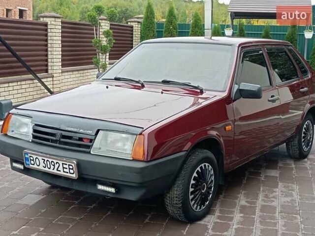 Красный ВАЗ 21099, объемом двигателя 1.6 л и пробегом 267 тыс. км за 2150 $, фото 4 на Automoto.ua