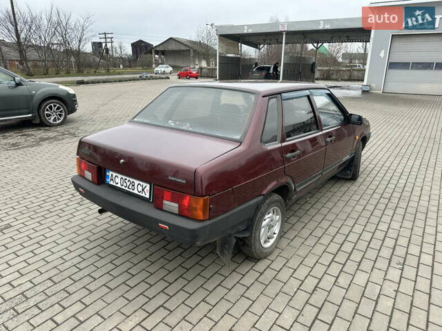 Красный ВАЗ 21099, объемом двигателя 1.6 л и пробегом 200 тыс. км за 1550 $, фото 3 на Automoto.ua