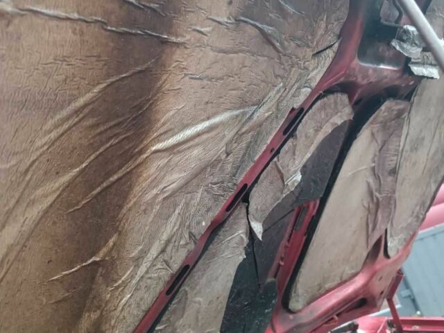 Красный ВАЗ 21099, объемом двигателя 1.6 л и пробегом 150 тыс. км за 2050 $, фото 13 на Automoto.ua