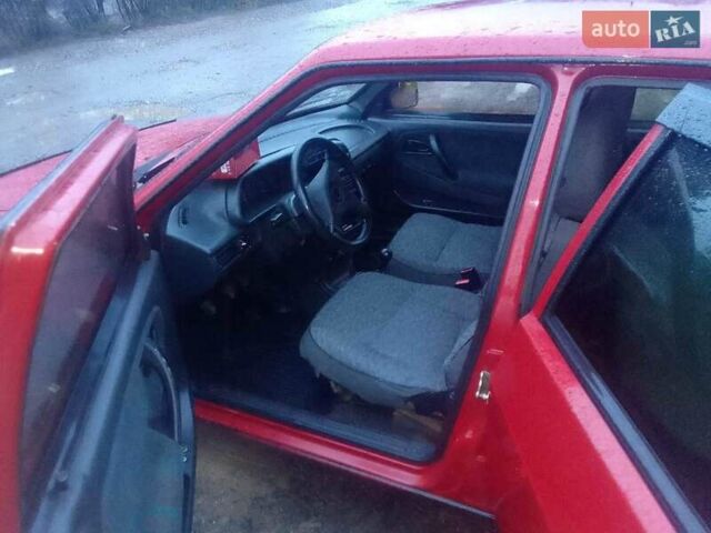 Красный ВАЗ 21099, объемом двигателя 1.5 л и пробегом 128 тыс. км за 2450 $, фото 2 на Automoto.ua