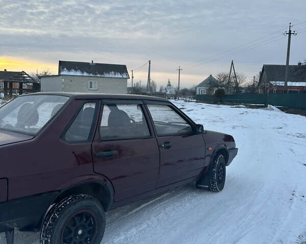 Красный ВАЗ 21099, объемом двигателя 1.59 л и пробегом 81 тыс. км за 1799 $, фото 6 на Automoto.ua