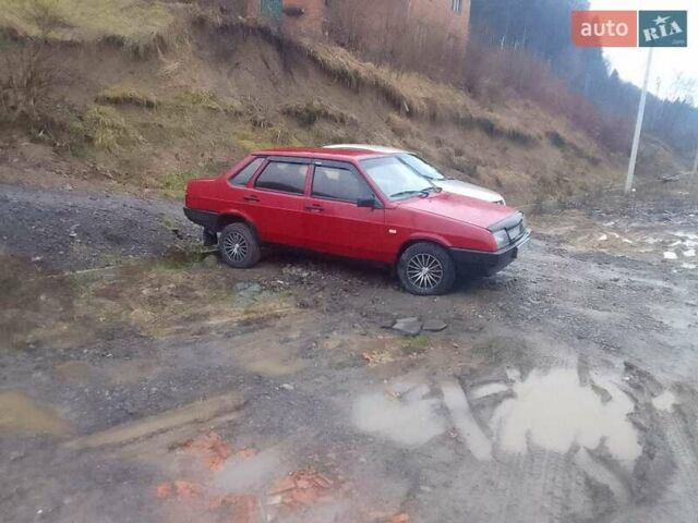 Красный ВАЗ 21099, объемом двигателя 1.5 л и пробегом 128 тыс. км за 2450 $, фото 5 на Automoto.ua