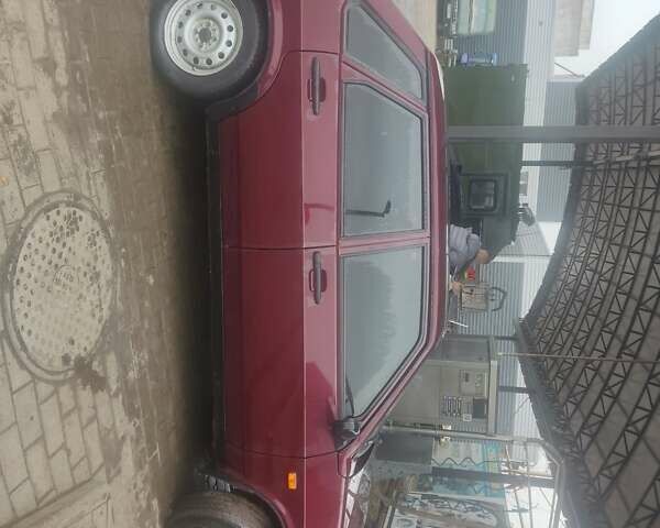 Красный ВАЗ 21099, объемом двигателя 1.6 л и пробегом 270 тыс. км за 2200 $, фото 4 на Automoto.ua