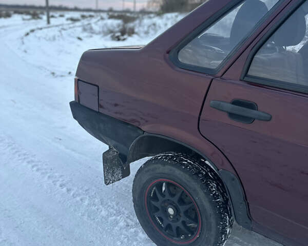 Красный ВАЗ 21099, объемом двигателя 1.59 л и пробегом 81 тыс. км за 1799 $, фото 7 на Automoto.ua