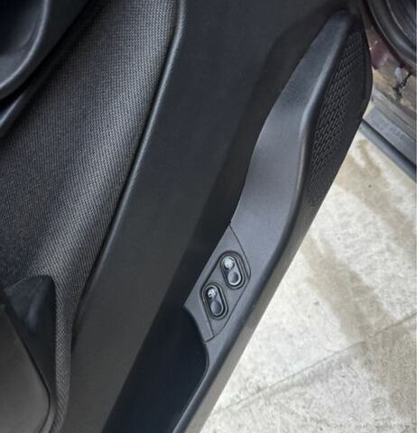 Красный ВАЗ 21099, объемом двигателя 1.6 л и пробегом 290 тыс. км за 1650 $, фото 7 на Automoto.ua