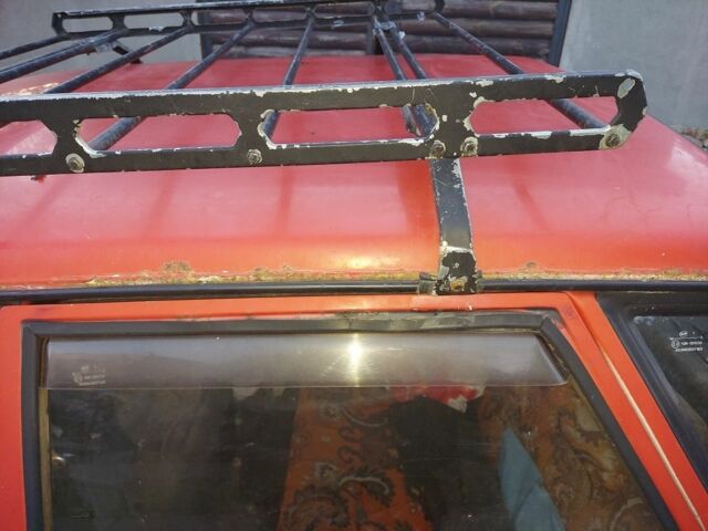 Красный ВАЗ 21099, объемом двигателя 1.5 л и пробегом 90 тыс. км за 716 $, фото 5 на Automoto.ua