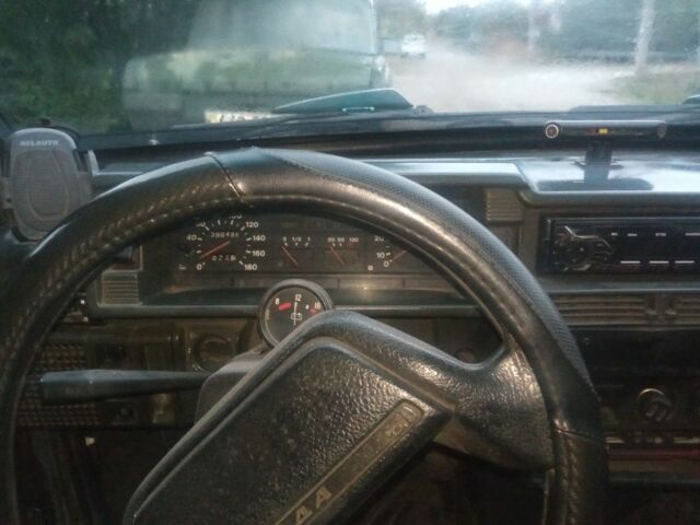 ВАЗ 21099, объемом двигателя 0 л и пробегом 200 тыс. км за 767 $, фото 3 на Automoto.ua