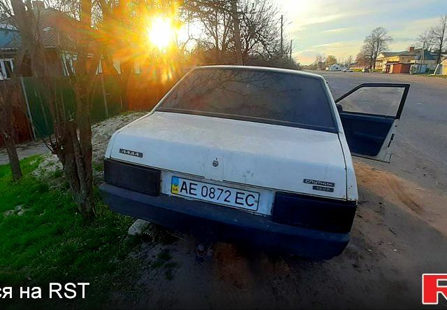ВАЗ 21099, объемом двигателя 15 л и пробегом 0 тыс. км за 900 $, фото 2 на Automoto.ua
