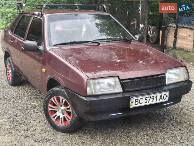 ВАЗ 21099, объемом двигателя 1.6 л и пробегом 220 тыс. км за 850 $, фото 2 на Automoto.ua