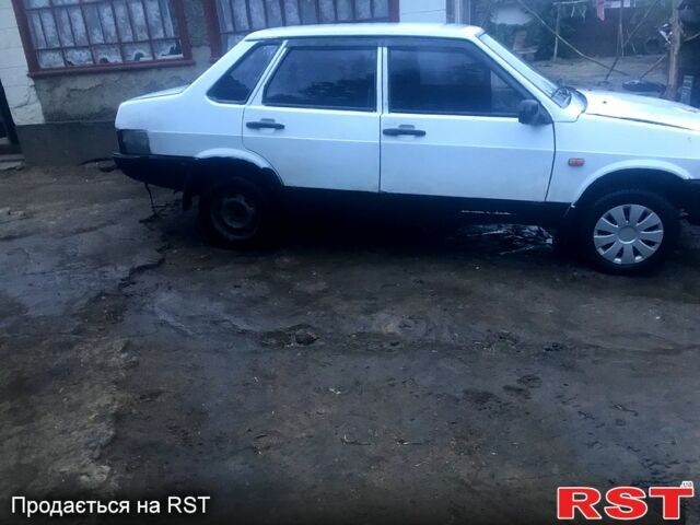 ВАЗ 21099, объемом двигателя 1.4 л и пробегом 205 тыс. км за 600 $, фото 3 на Automoto.ua