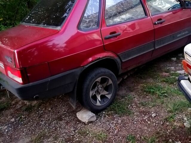 ВАЗ 21099, объемом двигателя 1.5 л и пробегом 120 тыс. км за 1200 $, фото 3 на Automoto.ua