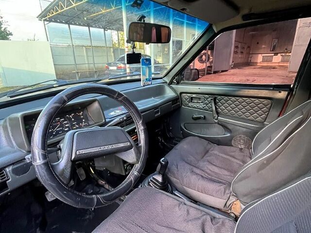 ВАЗ 21099, объемом двигателя 1.5 л и пробегом 190 тыс. км за 1250 $, фото 11 на Automoto.ua