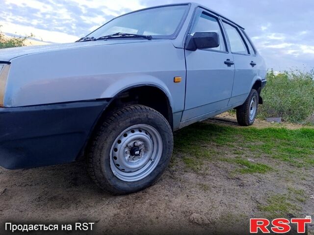 ВАЗ 21099, объемом двигателя 1.5 л и пробегом 0 тыс. км за 1000 $, фото 2 на Automoto.ua